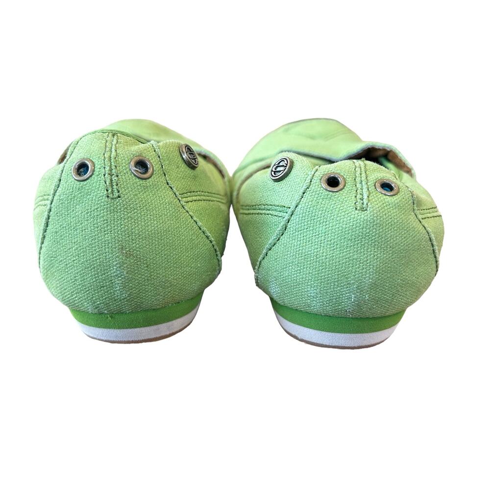Mozo Sport Flat Shoe Womens Size 7 Comfort Green Slip Ons Travel #3734 Canvas - Picture 9 of 13